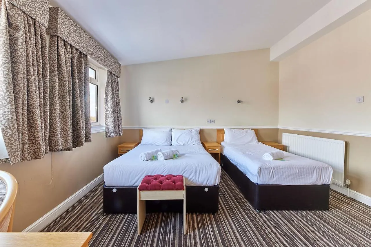 Properties Unique Dene Rooms - Family Room Newcastle upon Tyne